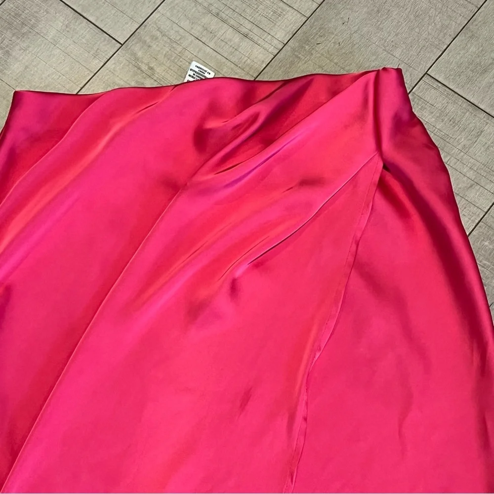 🧸2/$30🧸 Rachel Zoe Bright Fuchsia Satin-like Wrap Skirt - Picture 4 of 9